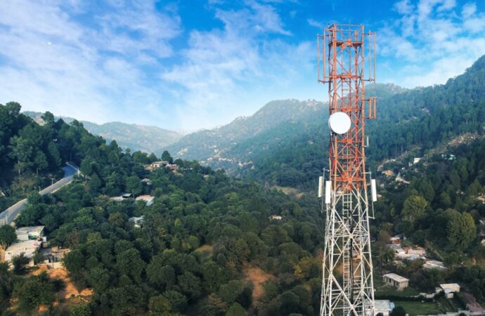 Government moves to expand telecom spectrum for faster internet
